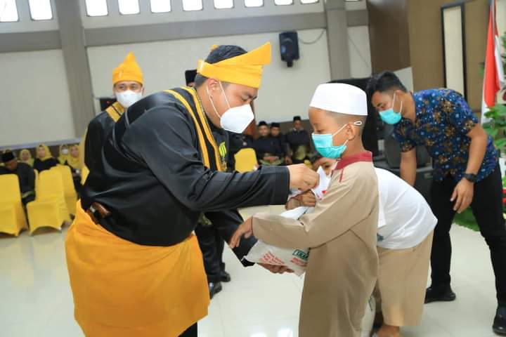 Bupati dan Wakil Bupati Hadiri Pelantikan PD. MABMI Kabupaten Labuhanbatu Utara 