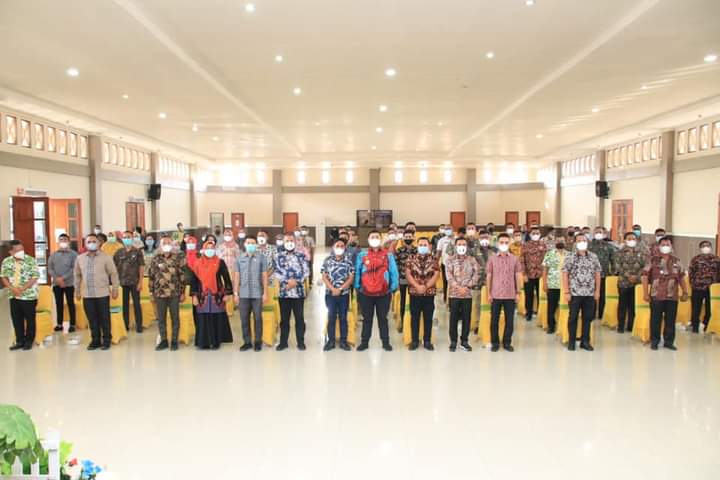 Bupati dan Wakil Bupati Labura Lakukan Pembekalan