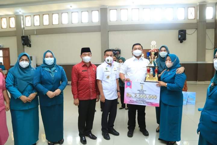 Bupati Hadiri Acara Puncak Peringatan Hari Kesatuan Gerak PKK-KKBPK-KES Tahun 2021