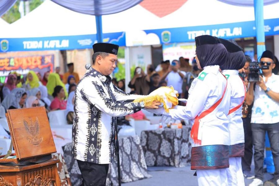 Bupati Hendriyanto Bertindak Sebagai Irup Pembukaan MTQ ke XV dan FSQ ke XVI Labura