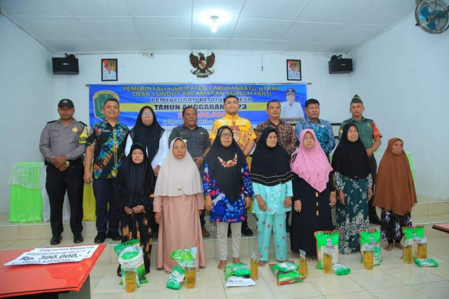 Bupati Hendriyanto Sitorus Minta Warga Manfaatkan BLT DD Dengan Baik