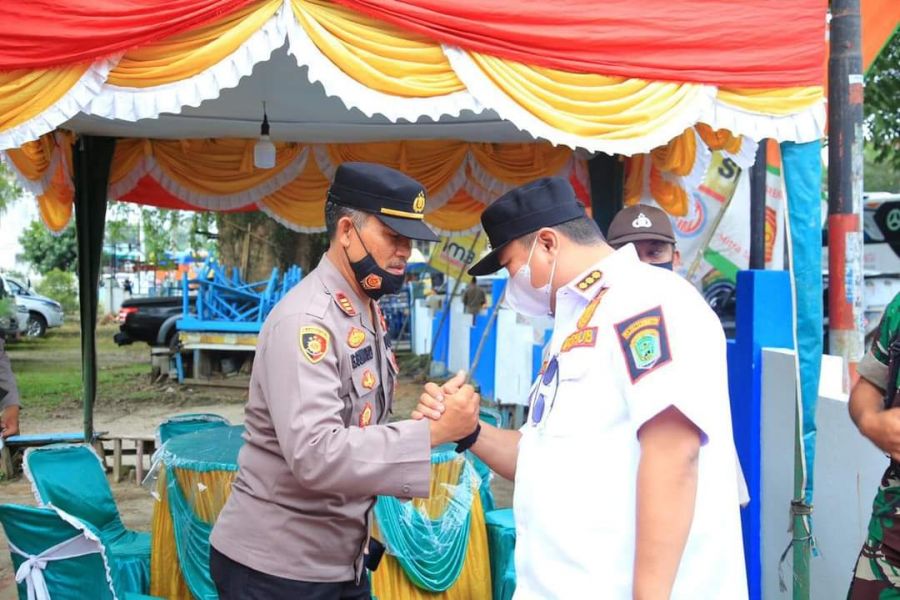 Bupati Hendriyanto Tinjau 4 Posko Mudik Lebaran