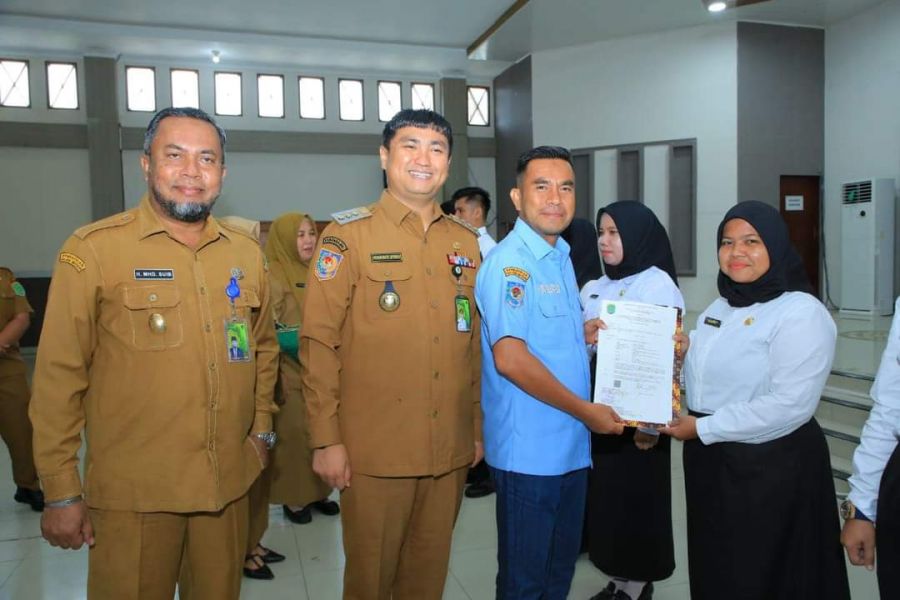 Bupati Heriyanto Sitorus Lantik 12 Jabatan Fungsional Pegawai P3K