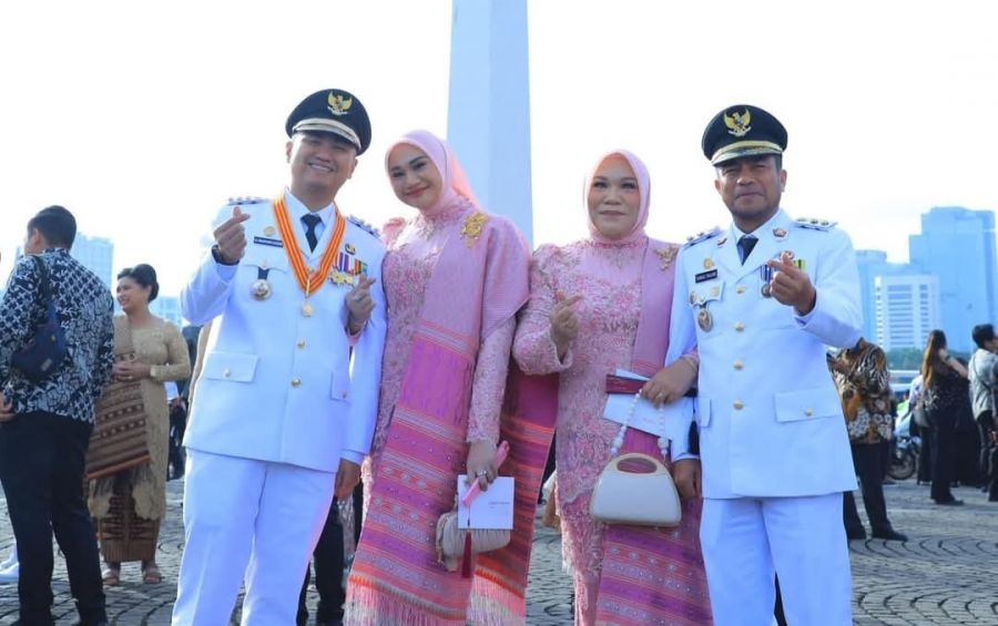Bupati Labura Hendriyanto  dan Wabup Samsul Sah di Lantik Presiden Prabowo