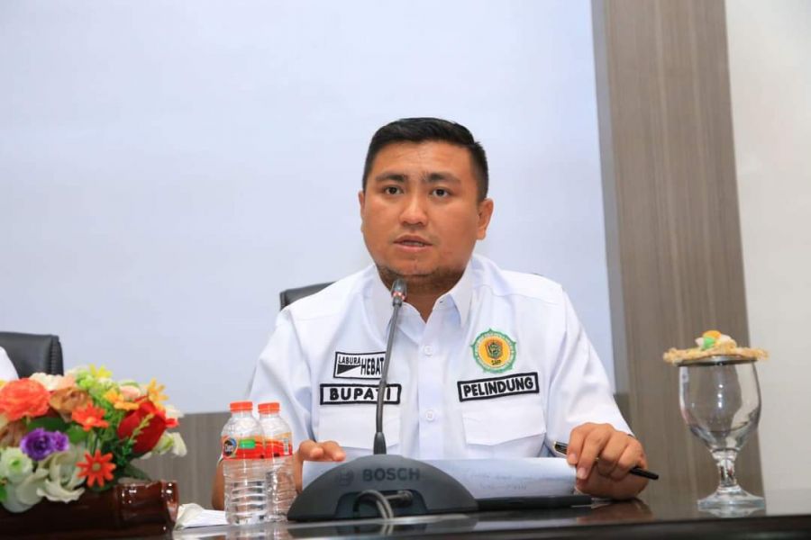 Bupati Labura Hendriyanto Hadiri Serah Terima Pengurus MMKS - SMP