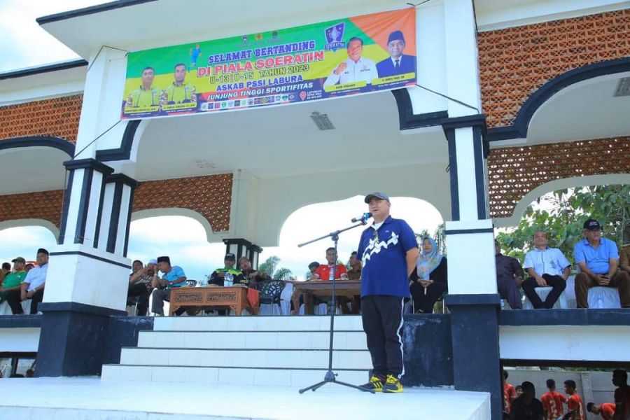 Bupati Labura Resmi Buka Kompetisi Sepak Bola Piala Soeratin U13 dan U15 2023