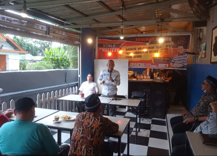 CK CAFE dan kolega Gelar Seminar Bisnis