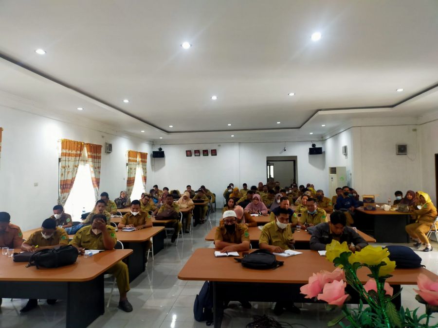 Dinas Pertanian Labura Gelar Rapat Rutinitas Pembinaan Penyuluhan di Aula Eri Gusri
