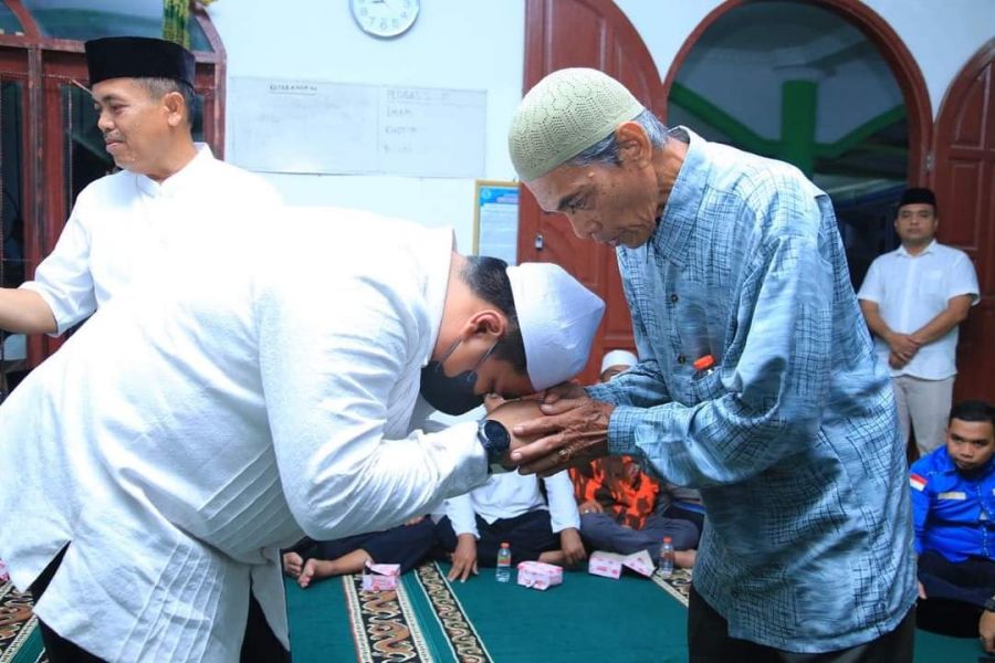 Giat Safari Ramadhan, Bupati HYS Hadiri Mesjid At-Taqwa Marsel