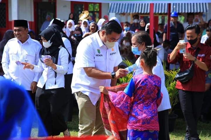 HYS Hadiri Peresmian Musholla dan Peletakan Batu Pertama di Perkebunan Berangir
