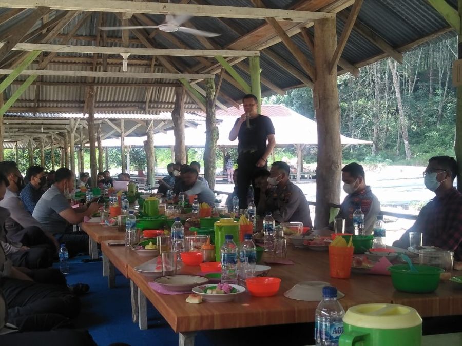Kapolres Labuhanbatu Silaturahmi dengan Insan Pers