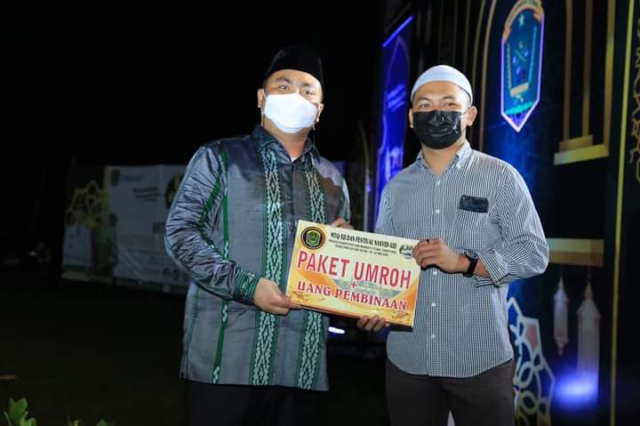 Kecamatan NA IX-X Juara Umum MTQ Labura