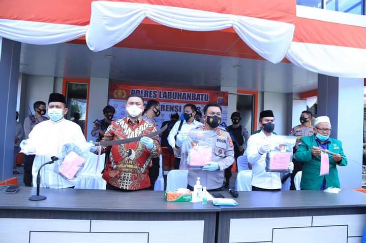 Konferensi Pers Pembunuhan Ketua MUI Labura