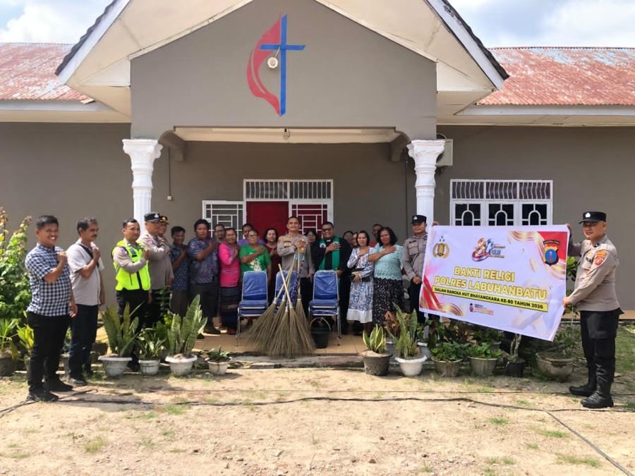 Polsek Na IX-X Gelar Bakti Religi di GMI Simpang Marbau Sambut HUT Bhayangkara ke-80