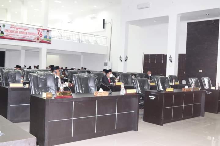 Rapat Paripurna DPRD Labura Tidak Dihadiri Wakil Ketua