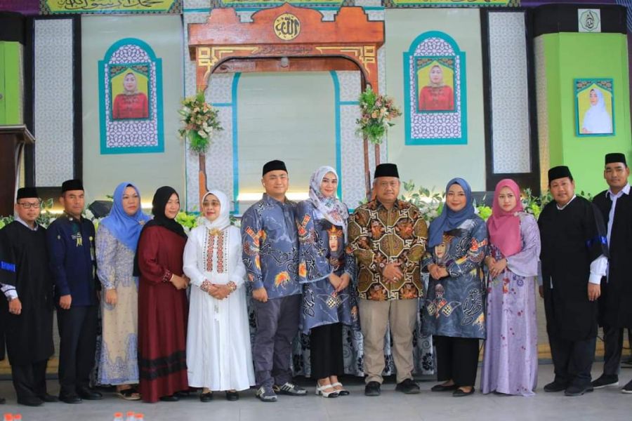 Sambut Haul ke 1 Almh. Hj Ely Zarwaty, Keluarga Besar Bupati Labura Gelar MTQ dan Hafiz 10 Juz
