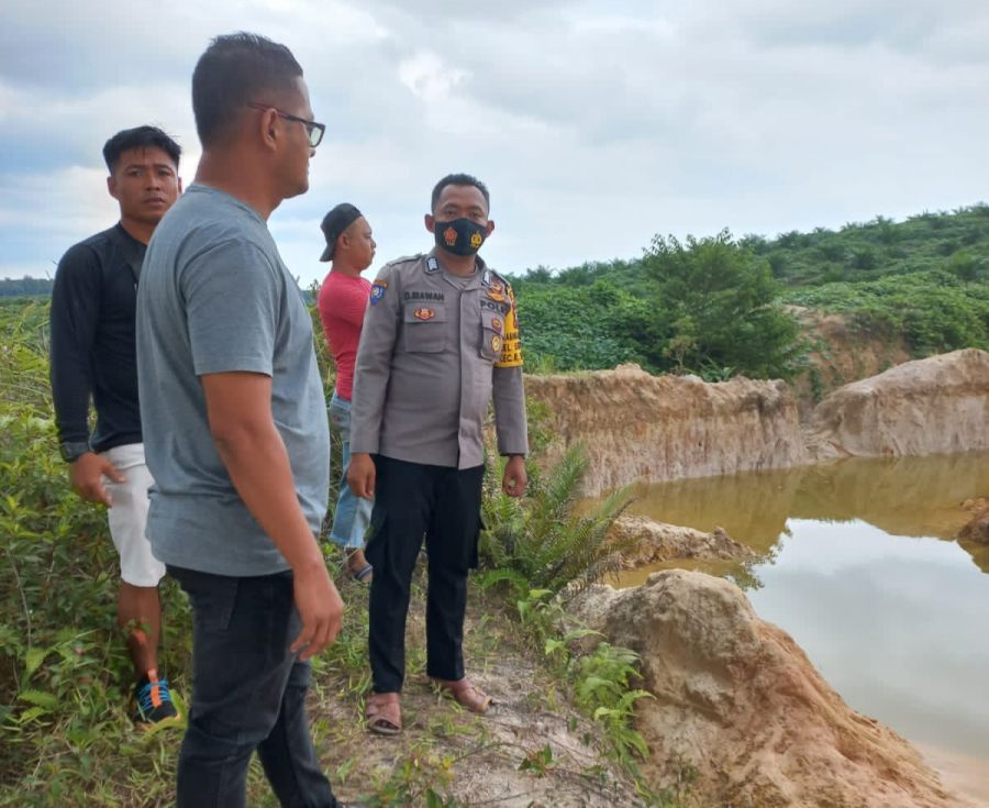 Tragis, Dua Orang  Anak Tewas Tenggelam di Lubang Tambang Galian C