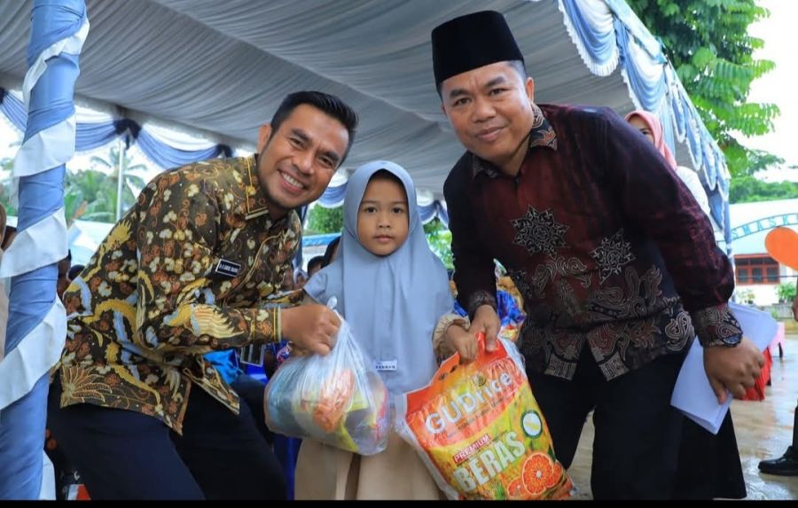 Wakil Bupati Hadiri Santunan Anak Yatim Piatu dan Kaum Dhuafa di SMA Kesuma Bangsa Londut