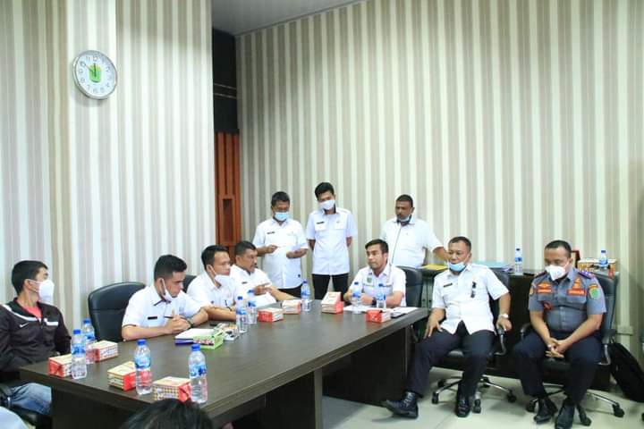 Wakil Bupati Labura Pimpin Rapat Bersama Pimpinan Perusahaan