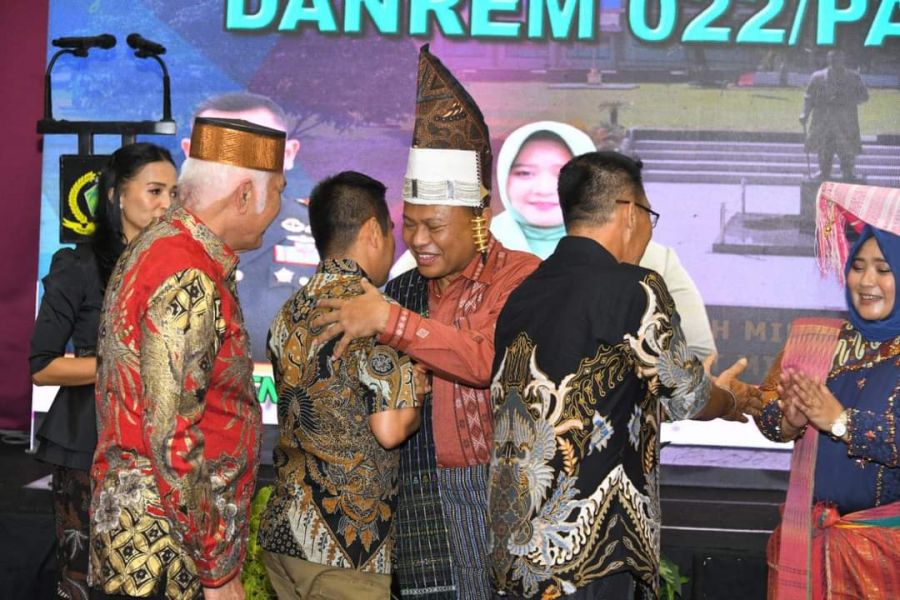 Wakil Bupati Labura Samsul Tanjung Hadiri Acara Pisah Sambut Danrem 022/PT
